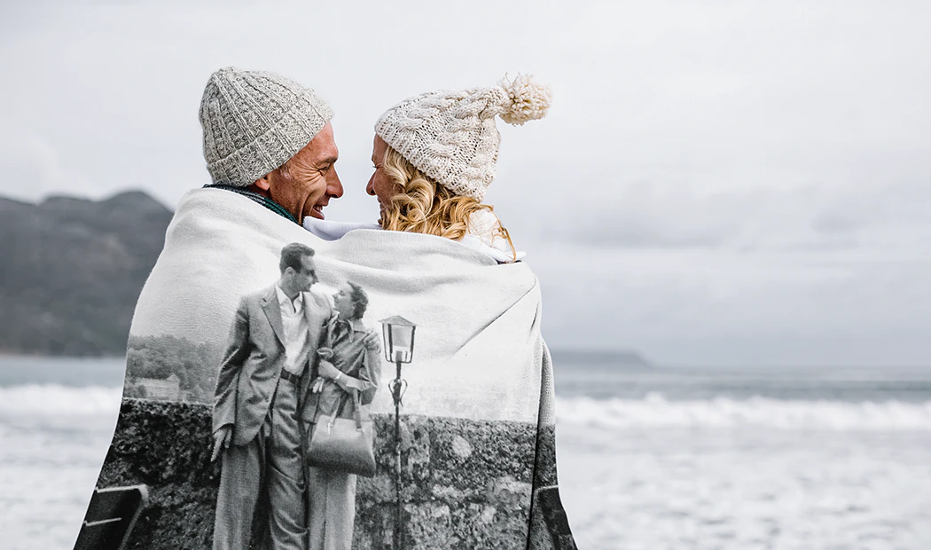 Mink Touch Photo Blanket by Printerpix|Personalised Blankets|Large photo blanket on double bed with picture of girl photo|Photo blanket image with size comparison|Photo blanket black and white collage image||||||