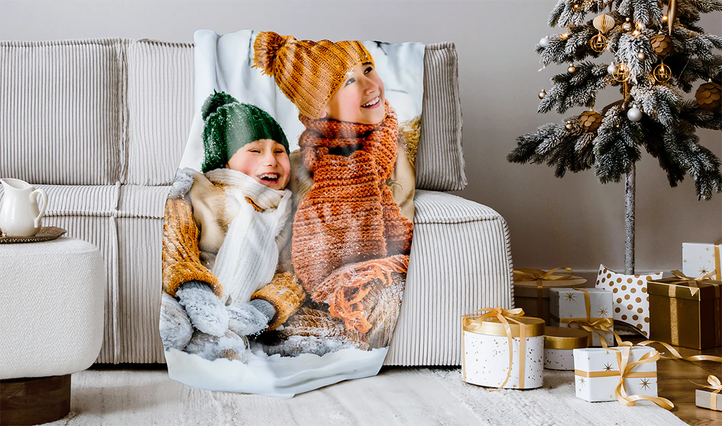 Mink Touch Photo Blanket by Printerpix|Personalised Blankets|Large photo blanket on double bed with picture of girl photo|Photo blanket image with size comparison|Photo blanket black and white collage image||||||