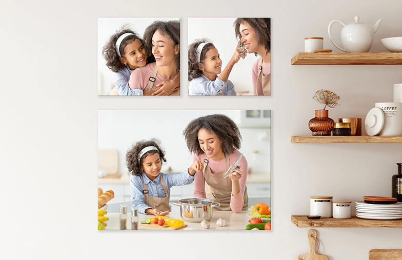 Metal photo print of mom and daughter on bookshelf