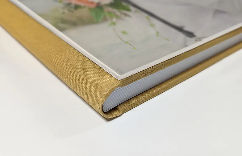Luxury Layflat Photo Book – Full Acrylic Cover
